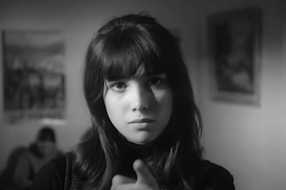 UMRLA PEVAČICA, TUGA!