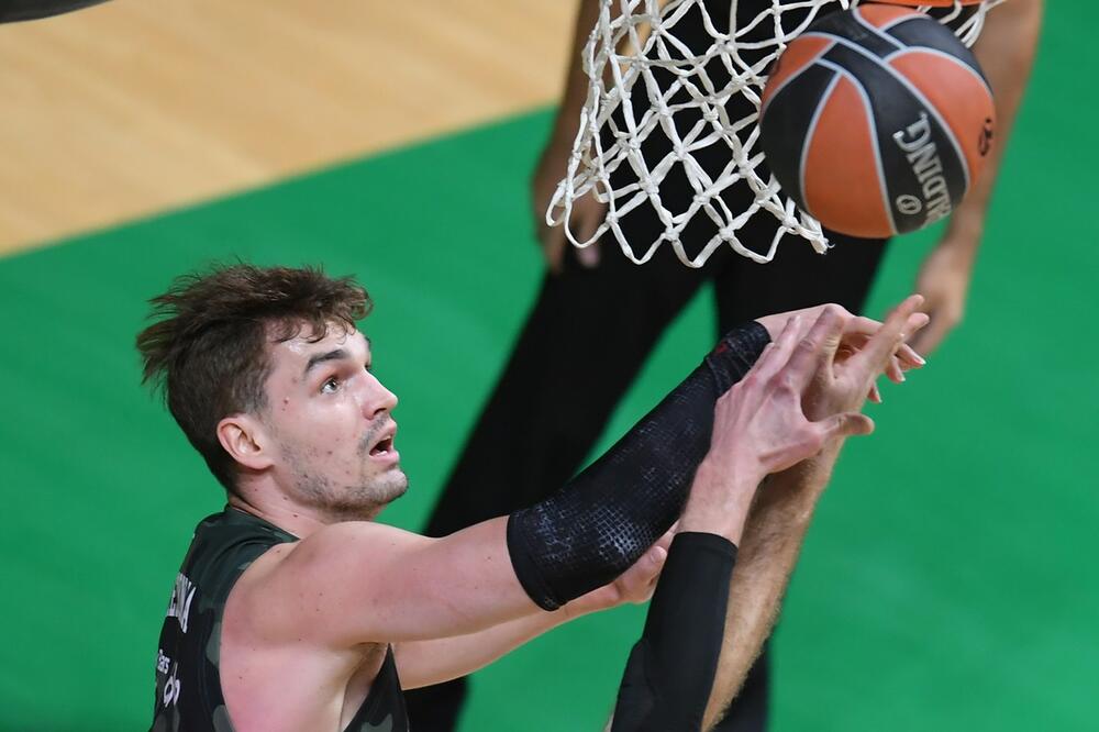 Mario Hezonja