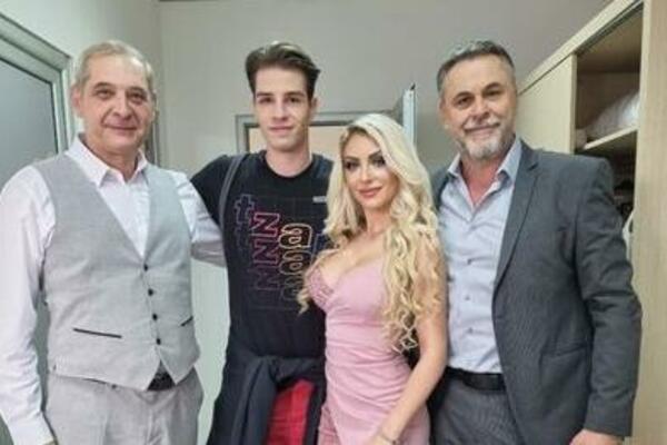 BILA JE U ZVEZDAMA GRANDA, A GLUMI U DINASTIJI: Tea otkrila da li uloge dobije zbog atraktivnog izgleda! (FOTO)