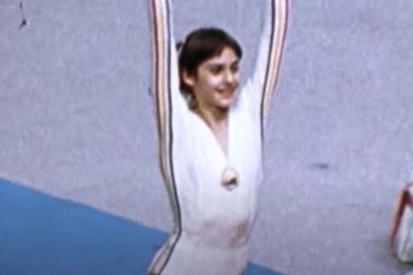 BILA PRIMORANA DA BUDE SA SINOM KONTROVERZNOG PARA, KAŽU DA JU JE ZLOSTAVLJAO: Evo kako sad izgleda ČUDO OD DETETA