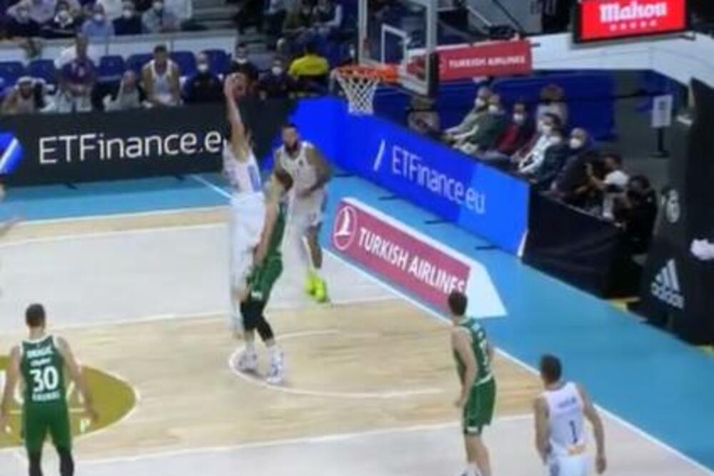 BRUTALNO ZAKUCAVANJE SRBINA U EVROLIGI! Bruka Đorđevićevog Fenera! Srpski dvoboj pripao Anđušiću!