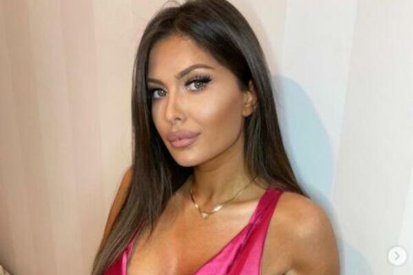 NAJFATALNIJA VODITELJKA U SRBIJI NEĆE VIŠE DA ĆUTI: Evo kakva je situacija na PINKU, osvrnula se na OVU ŽENU