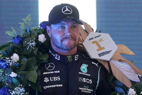 BOTASU PRIJAJU SPRINT TRKE: Finac stigao do jubilarne pol pozicije u karijeri (FOTO)