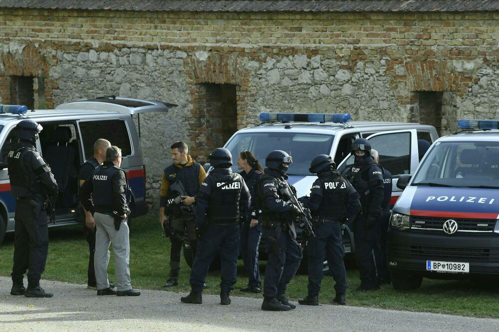 TURČINU PRODAO LAŽNE KOVID PASOŠE, A ONDA DOBIO PRETNJE SMRĆU!