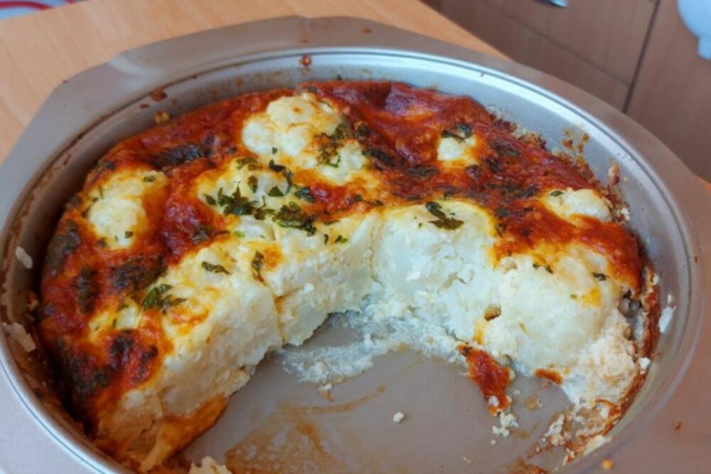 UKUS KOJI ĆE VAS OBORITI SA NOGU: Karfiol zapečen u RERNI, sa NEODOLJIVIM PRELIVOM (RECEPT + VIDEO)