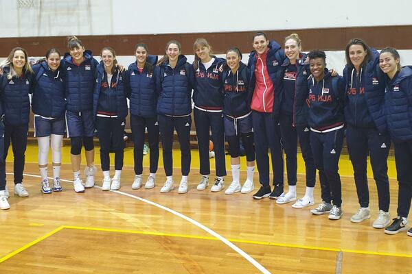 AKTUELNE ŠAMPIONKE EVROPE SJAJNO KRENULE KVALIFIKACIJE: Srbija opravdala ulogu favorita protiv Hrvatske