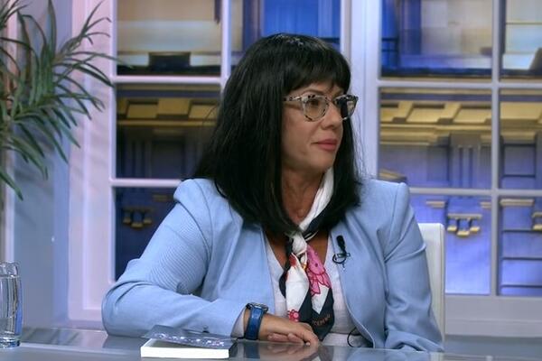 ISPOVEST EVE KANT PINK PANTERKE IZ NIŠA: Objasnila kako je postala KRADLJIVAC DRAGULJA