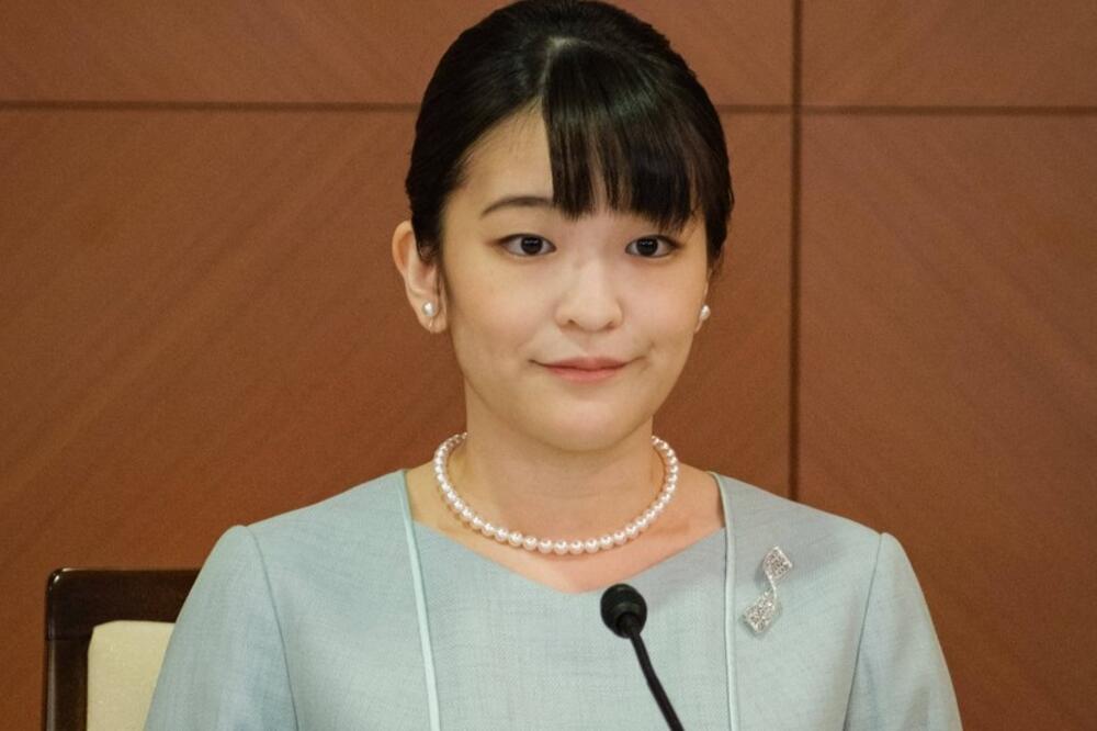 JAPANSKA PRINCEZA SE ODREKLA TITULE ZBOG "OBIČNOG" ČOVEKA: Prekršila je SVU TRADICIJU, živeće u IZNAJMLJENOM STANU!