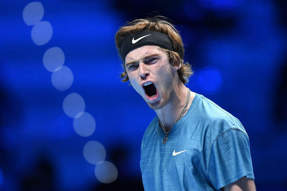 RUBLJOV SE VRAĆA U FORMU: Rus u polufinalu opet protiv Francuza koji je šokirao Karaceva!