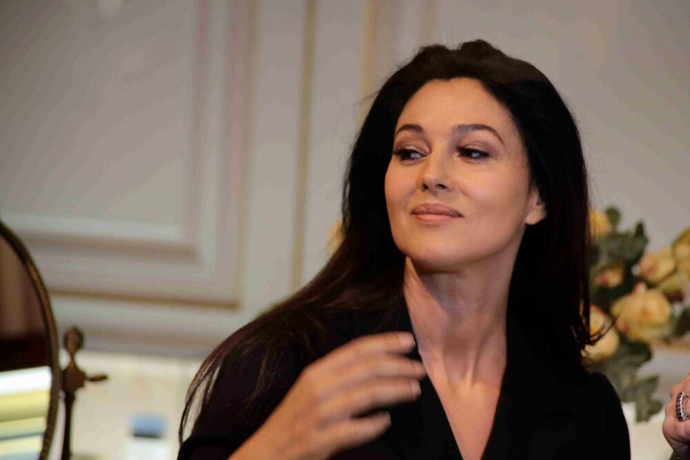 SVOJIM IZGLEDOM ZAPREPAŠĆUJU LJUDE ŠIROM SVETA! Što više stare, to mlađe izgledaju, KAO DA SU MUMIFICIRANE! (FOTO)