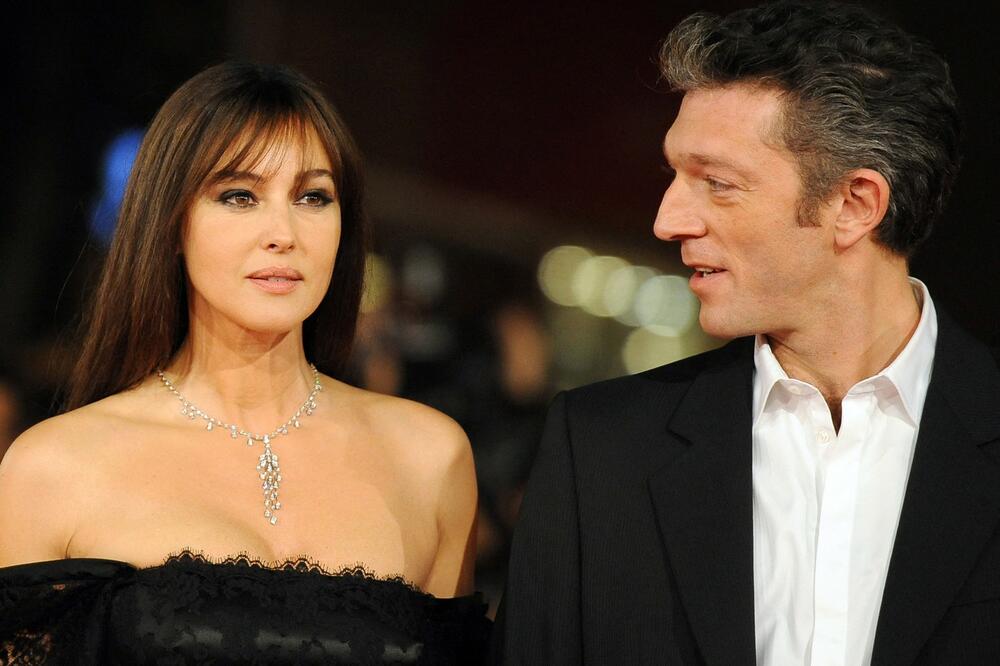 ONA IM SE ISPREČILA NA PUTU SREĆE I RAZORILA BRAK MONIKI BELUČI I VANSENU KASELU! Lepa je kao BOGINJA I USPEŠNA!