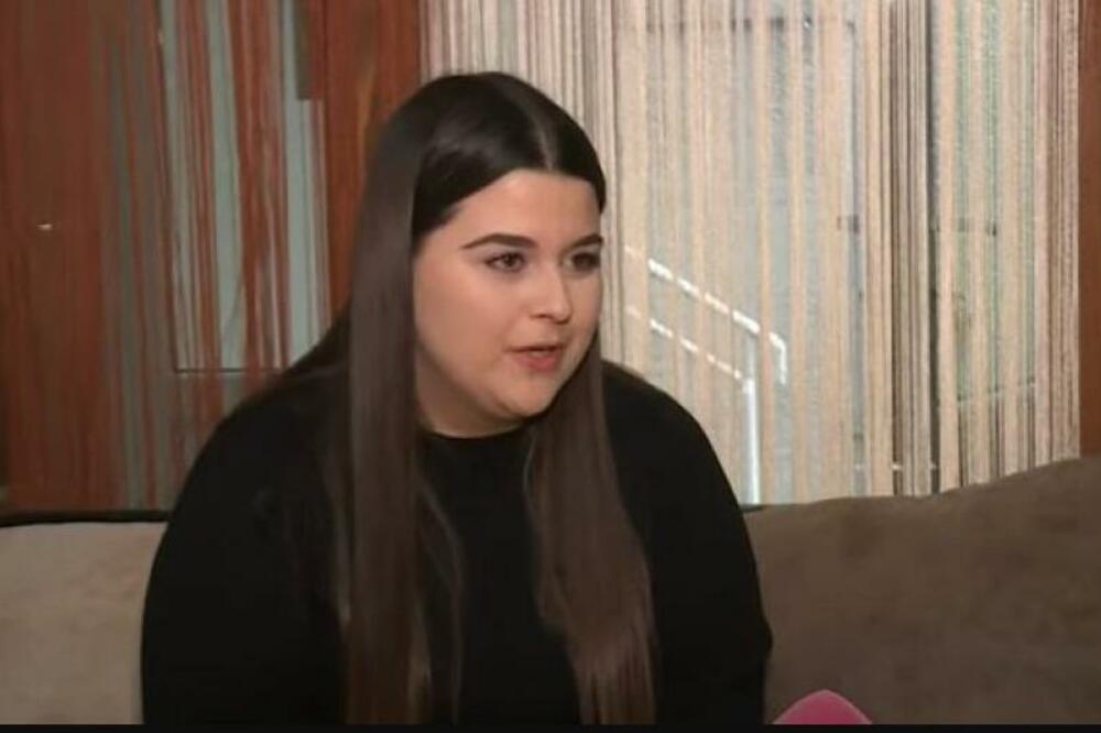 MARIJA (22) I LAZAR (16) SU OSTALI BEZ 5 ČLANOVA PORODICE! Preminuli su im BAKA, DEKA, MAMA I TATA, TUGA!