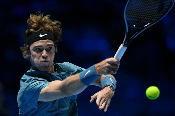 JOŠ JEDAN RUS JE DANAS SLAVIO U DUBAIJU: Posle Hačanova i Rubljov je uspešno prebrodio prvo kolo!