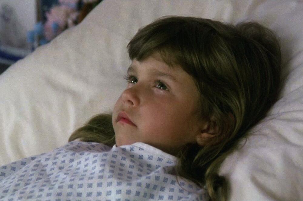 BILA JE NAJTRAŽENIJA DEVOJČICA U HOLIVUDU, ZARAĐIVALA JE MILIONE! Otac je UBIO NJU I NJENU MAJKU, a onda i SEBE!