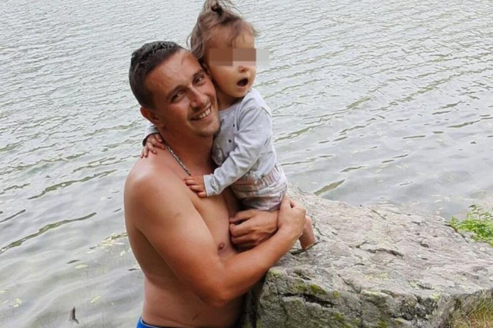 DAN ŽALOSTI U KAKNJU: Danas je sahrana Džene, sugrađani tuguju za malenim anđelom (FOTO)