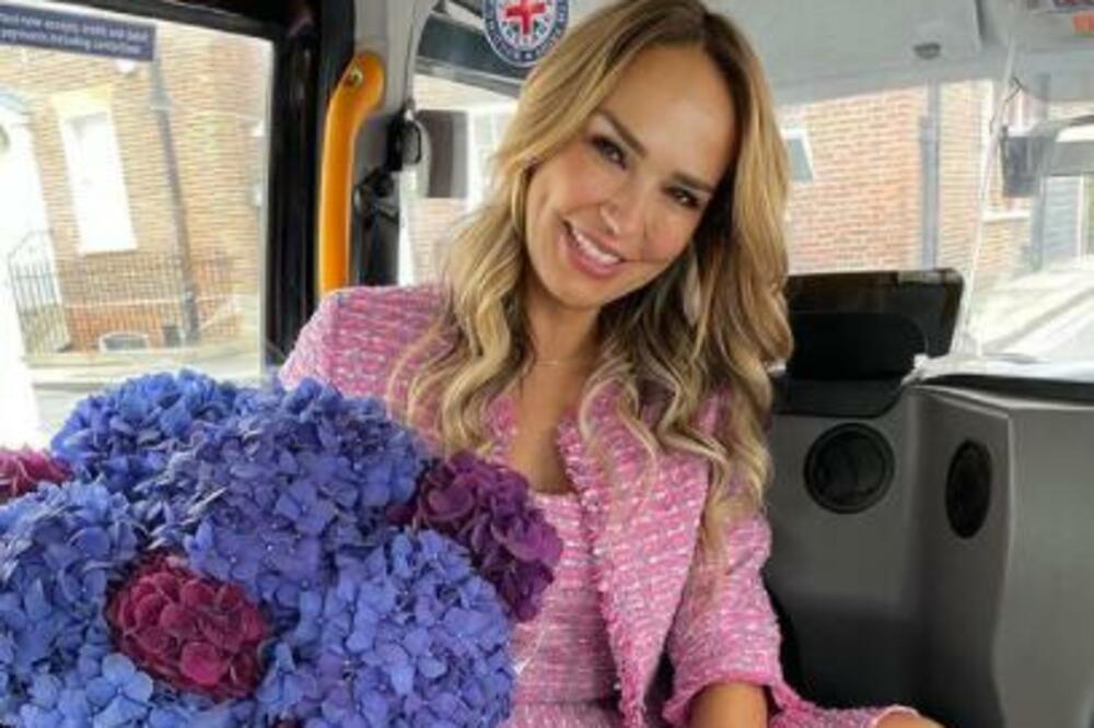 "VOLIM TE I ŽELIM"! Marijana Mateus srećna i zaljubljena? Kreatorka razvukla osmeh na lice, NOVI DEČKO? (FOTO)