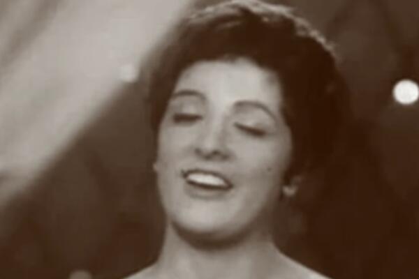 UDAVALA SE 3 PUTA I U SAMOĆI PREMINULA: Ona je bila naša DIVA proglašena za TAJNOG AGENTA, a onda se desio SKANDAL!