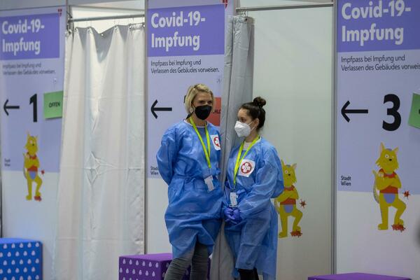 KORONA NE JENJAVA NI U AUSTRIJI: Za dan više od 7.000 zaraženih