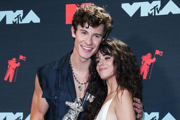 RASKID KOJI NIKO NIJE ŽELEO, ALI NI OČEKIVAO! Par je zajedno napravio VELIKI HIT, a sada su stavili tačku na VEZU