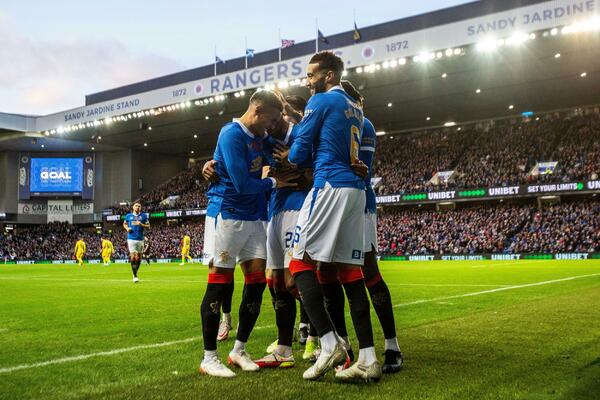 STIGLA ZAMENA ZA DŽERARDA: Bivši holandski reprezentativac preuzeo šampiona Škotske (FOTO)