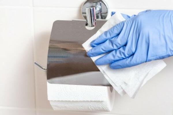 4 STVARI KOJE NIKAKO NE SMETE BRISATI PAPIRNIM UBRUSIMA: Napravićete VEĆU ŠTETU NEGO KORIST