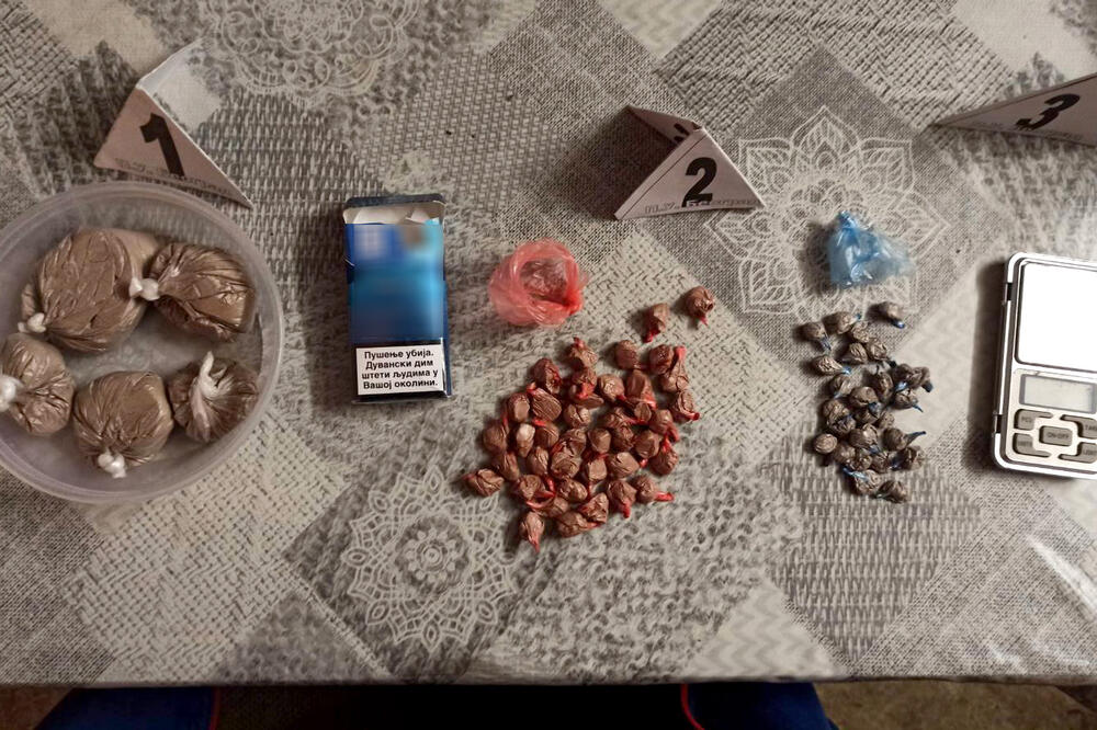 BEOGRAĐANIN IMAO 170 GRAMA I 72 PAKETIĆA! Policija uhapsila dilera