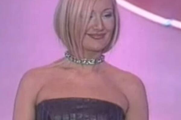 UKRALA JE SRCA MNOGIH MUŠKARACA KOJI SU JE GLEDALI NA TELEVIZIJI: Ima MOĆAN GLAS, a danas je svi znaju zbog HORA!