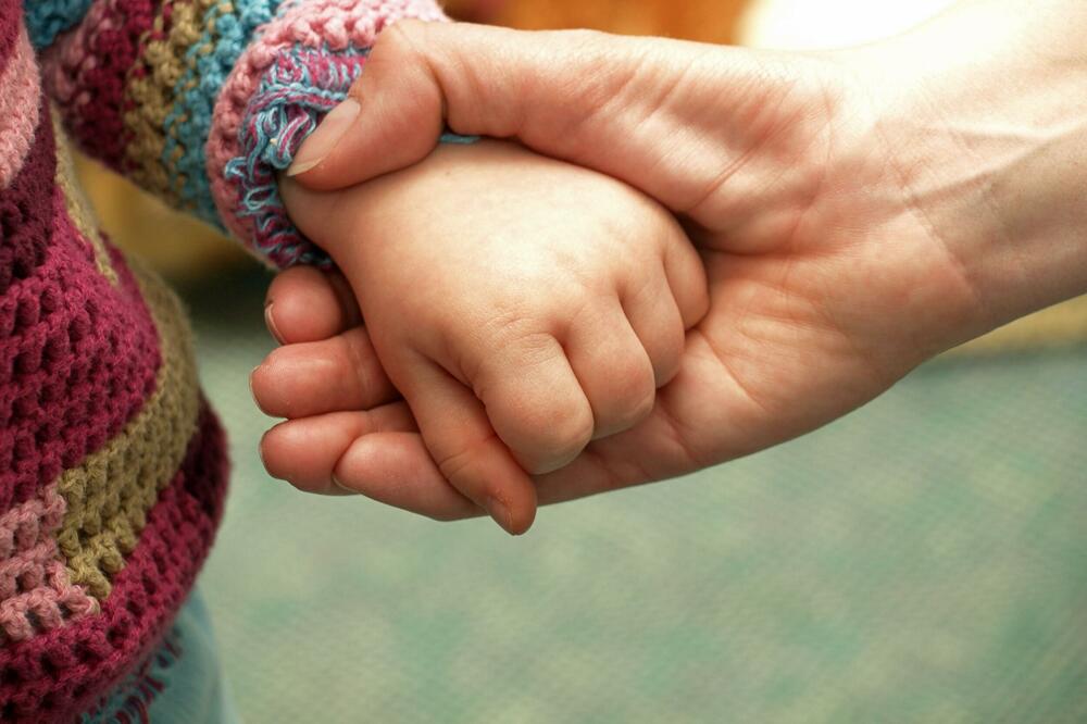 POSLE SNIMKA ZLOSTAVLJANJA DECE U OSIJEČKOM DOMU, ISPLIVALI NOVI DETALJI! Majka otkrila šta su radili njenom SINU