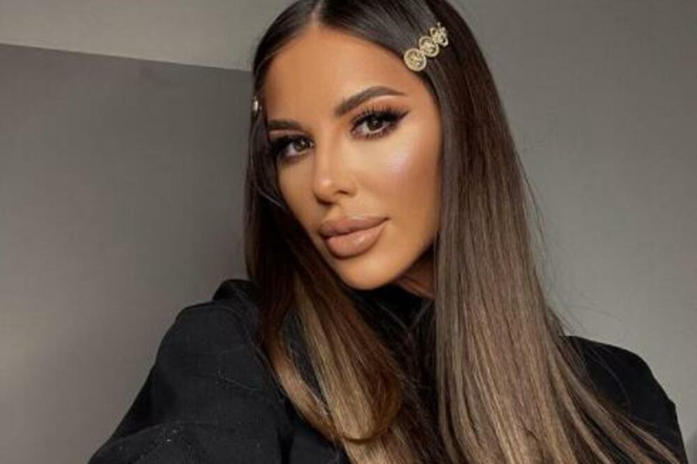 LJUDI,MISLITE O OVOME! ZORANNAH PODELILA ISKUSTVO SA SAJBER NASILJEM: Linčovali je u godini kada joj je MAJKA umrla