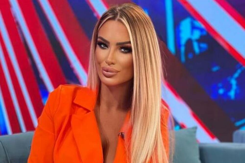 NAPASTVOVAO JE TAKSISTA, JEDVA SE IZVUKLA, OSTALA JOJ JEZIVA TRAUMA! Ali to nisu svi detalji, doživela je ŠOK SCENU