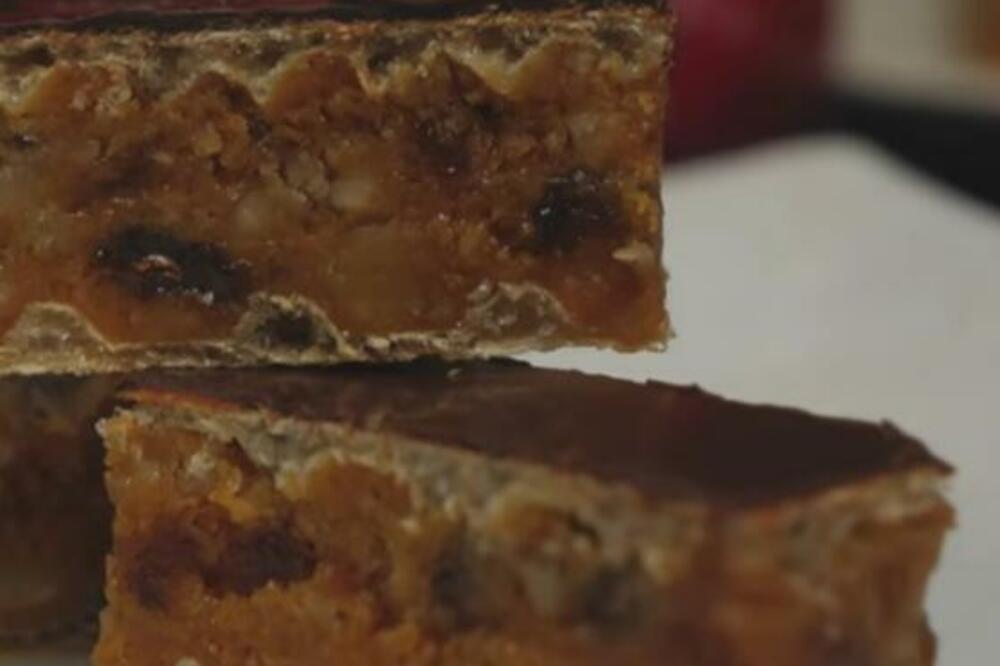 BEZ OVIH OBLANDI NEMOJTE NI POSTAVLJATI USKRŠNJU TRPEZU: PUNJENJE koje niste probali, SVIMA će IĆI VODA NA USTA