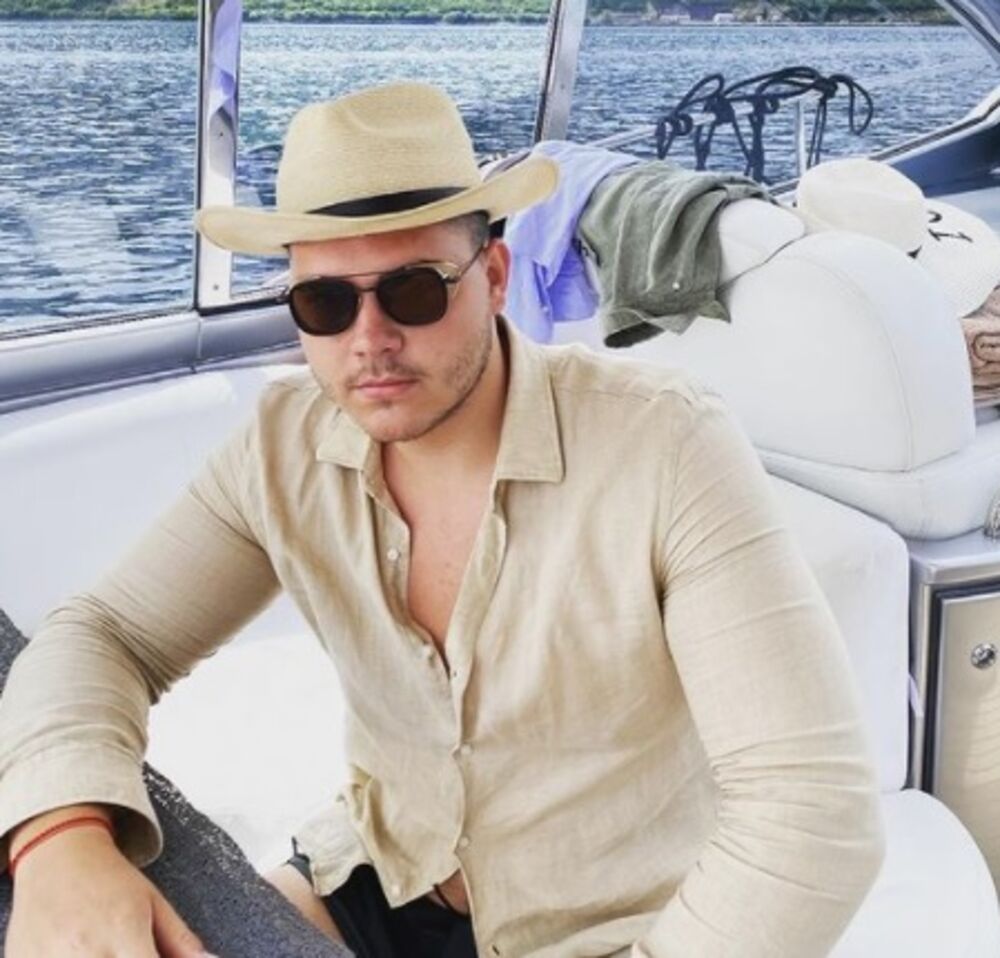 Viktor Živojinović