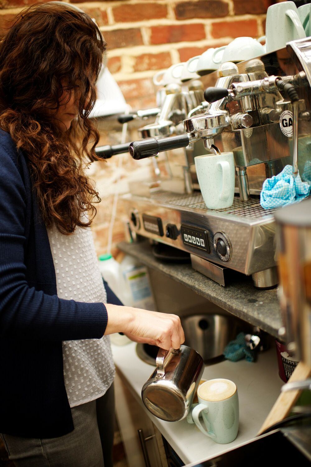 Oženio pola sela, žene dolazile iz Beograda