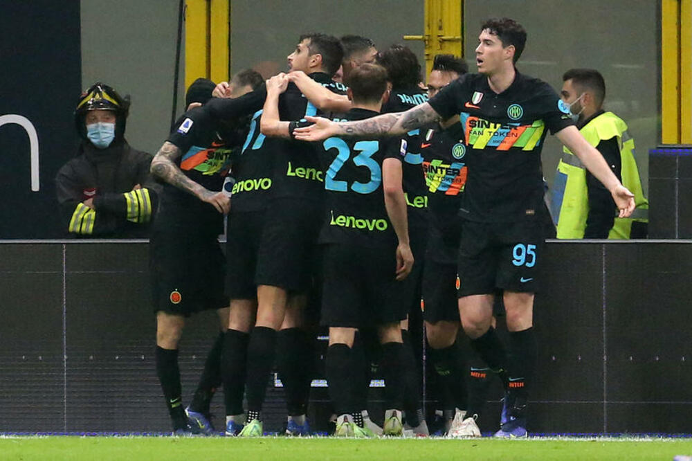 INTER POBEDIO VENECIJU: Neroazuri se na tabeli približili Milanu i Napoliju!