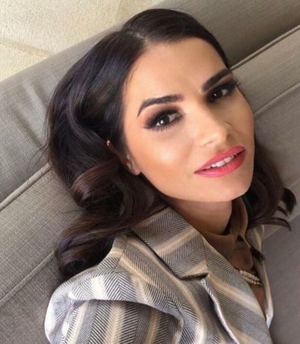 Talaba oqituvchi bilan jinsiy aloqa Ogizdagi cumni tashqariga chiqarmasdan