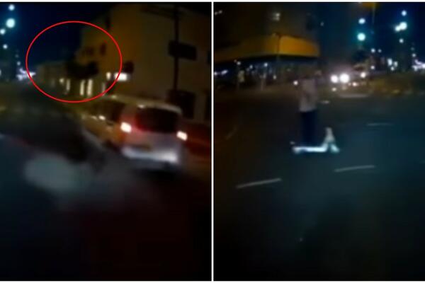 UZNEMIRUJUĆE! Automobil RAZNEO čoveka na električnom trotinetu, ODLETEO od udarca, na snimku se vidi užas (VIDEO)
