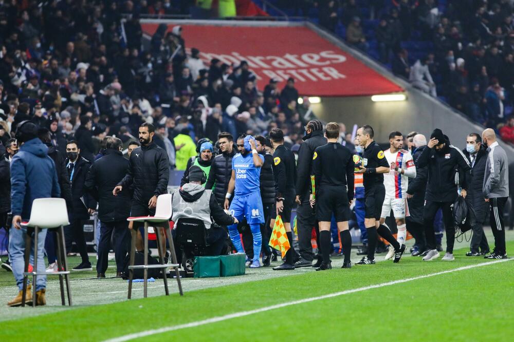 DONETA ODLUKA POVODOM PREKIDA MEČA DVA OLIMPIKA: Lionu se oduzima bod, igra se nova utakmica i to bez publike!