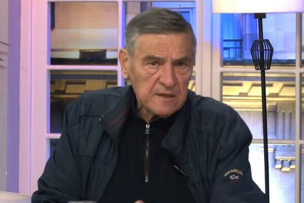 ISPLIVALA NIKAD VIĐENA FOTOGRAFIJA ŠABANA I MRKE KOJA TERA SUZE NA OČI: Bio im je PORODIČNI PRIJATELJ! (FOTO)