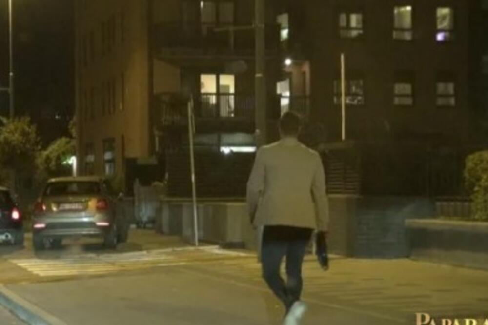 DAVID DRAGOJEVIĆ ŽIVI KAO BOG: Kada vidite šta vozi neće vam biti do dobro!