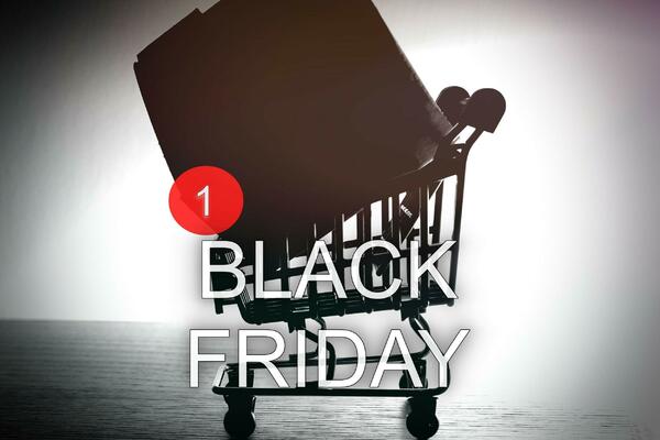 POČINJE CRNI PETAK! Kupci danas "love" najveće popuste, a stručnjaci UPOZORAVAJU na moguće manipulacije trgovaca