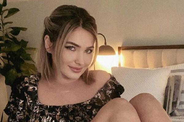 IZGLEDA KAO ANĐEO, ALI JE MNOGIMA POSTALA NAJODVRATNIJA ŽENA NA SVETU: Svojom odlukom ZAPREPASTILA sve!