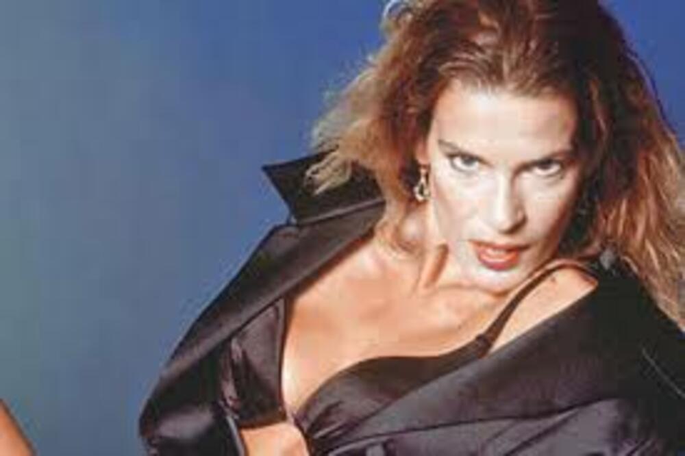 BILA JE MIS JUGOSLAVIJE, SVI SU LUDELI ZA NJOM: Nije imala sreće u LJUBAVI, a danas IZGLEDA NEVEROVATNO DOBRO