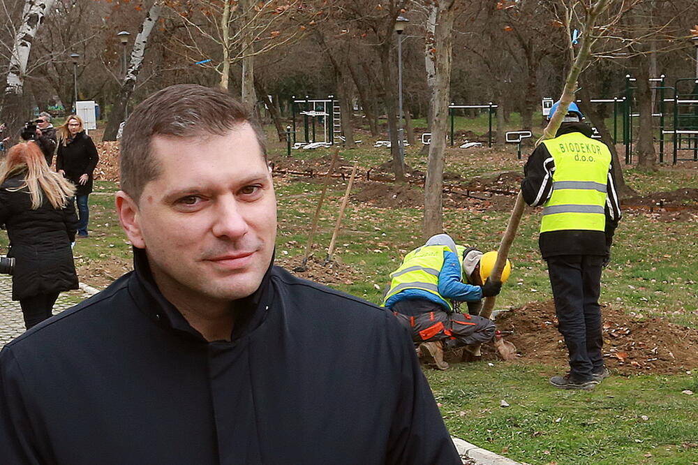 "BEOGRAD ĆE DOBITI VIŠE OD 16 HEKTARA ZELENIH POVRŠINA": Nikodijević učestvovao u sadnji na Adi Ciganliji