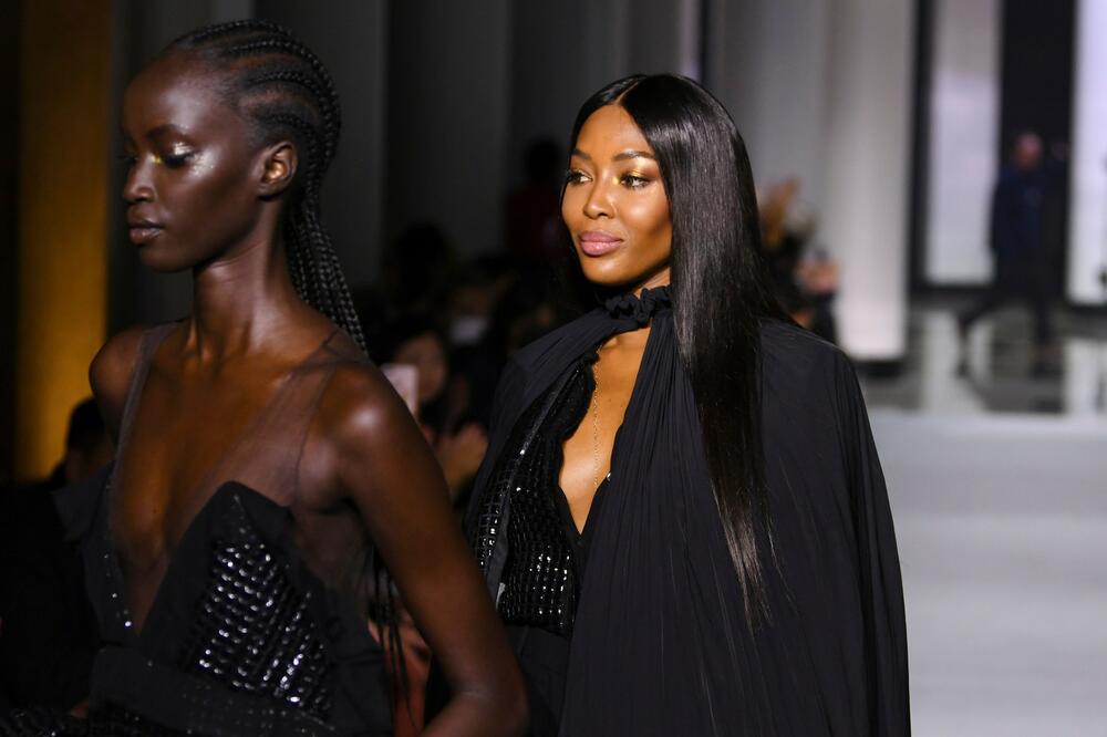 OVE ZVEZDE SU ZAPRAVO ĆELAVE: Na CRVENOM TEPIHU ih viđate sa LAVLJIM GRIVAMA, a nose PERIKE i NADOGRADNJU (FOTO)