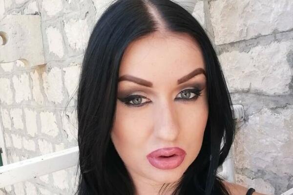 "TRAŽILI SU MI DA MOKRIM ISPRED KAMERE": Hrvatica postala globalna zvezda na najpoznatijoj mreži ZA ODRASLE! (FOTO)
