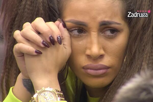 SKANDAL! Isplivale PREPISKE koje pokazuju da Dalila SVE LAŽE?! Njen bivši je kriv za to!