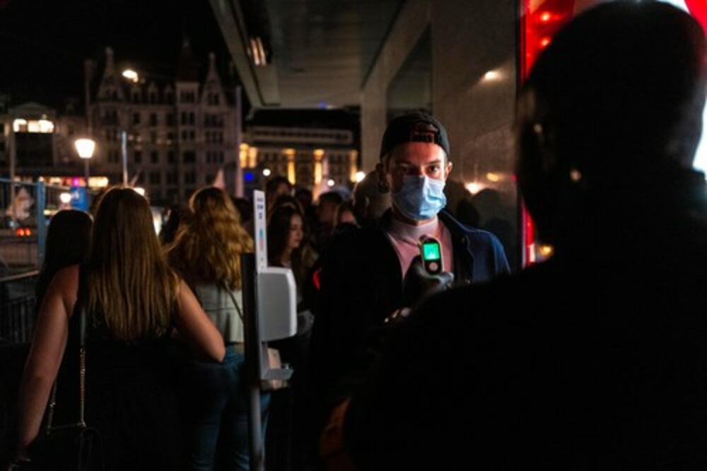 NAKON AUSTRIJE, OMRIKON SOJ KORONE STIGAO I U ŠVAJCARSKU: U trenutku kada je zemlja pooštrila ograničenja!