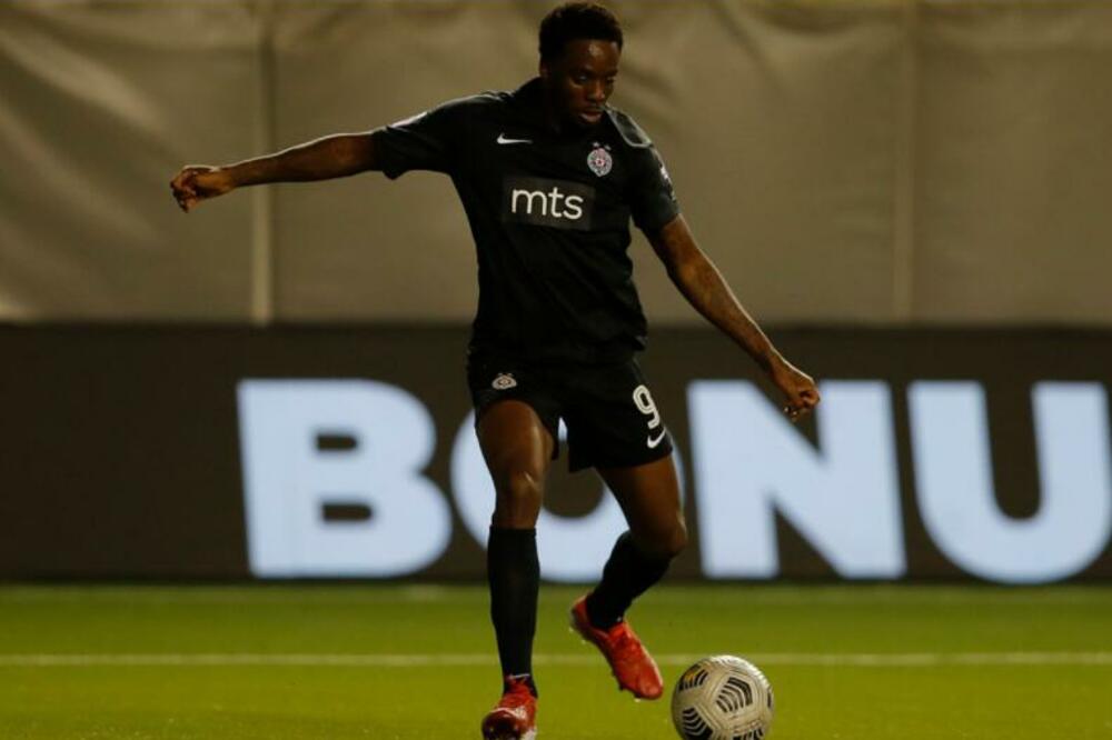 KVINSI MENIG: LJUT SAM NA SEBE! Rad, rad i kontinuitet!