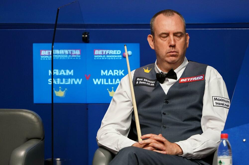 ŠAMPION ZASPAO USRED MEČA - KORONA GA ISCRPILA: Glava mi je pala i probudio sam se i NISAM IMAO POJMA GDE SAM...