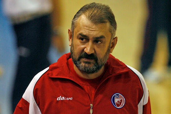 LEGENDA ZVEZDE PREUZIMA RADNIČKI: Trener se posle 9 godina vratio u Superligu Srbije!